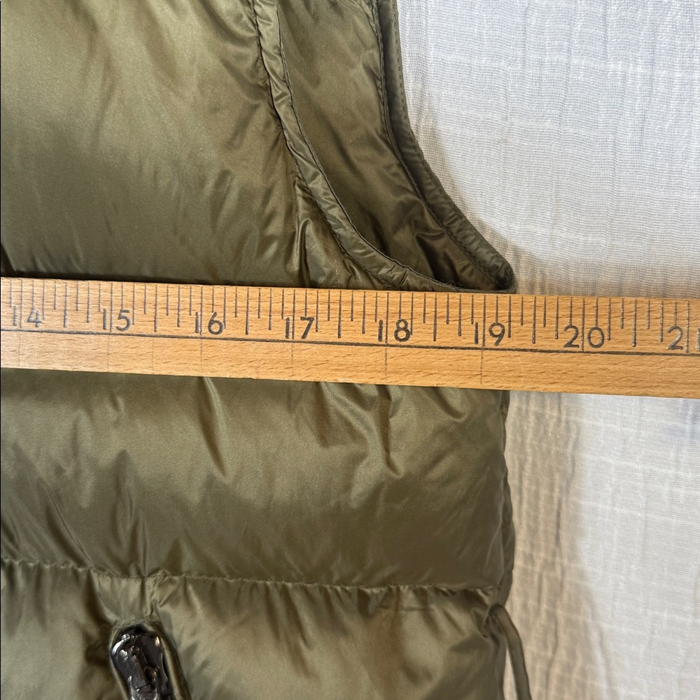 Olive Green Down-Filled Long Puffer Vest Size 2 |‎ Asymmetrical Zip Quilted Vest - Picture 13 of 15